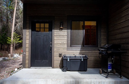 Columbia Falls Cabin | Cabin on 8 acres!