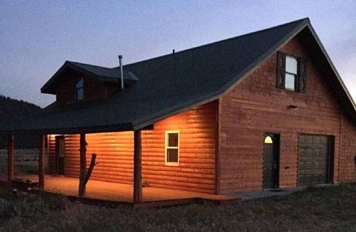 Dubois Cabin | Cabin with a View * Yellowstone/National Forest