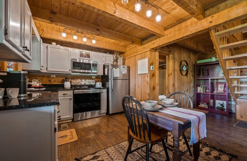 Smoky Mountains Cabin | Cabin with Amazing View near Nat’l Park