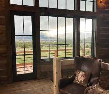 Livingston House | Calamity Ridge