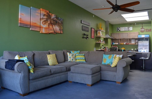 Pacific Beach Hostel | California Dreams Hostel - Pacific Beach