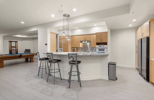 Copeland Hill House | Camelback Heights - 8BR Estate w/Pool, Theater & Camelback Views