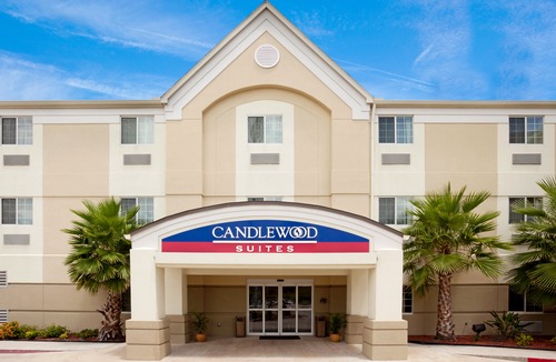 Central City Hotel | Candlewood Suites Corpus Christi-Spid, an Ihg Hotel