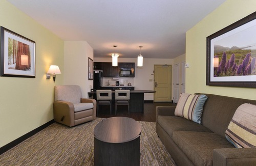 Casper Hotel | Candlewood Suites Casper by IHG