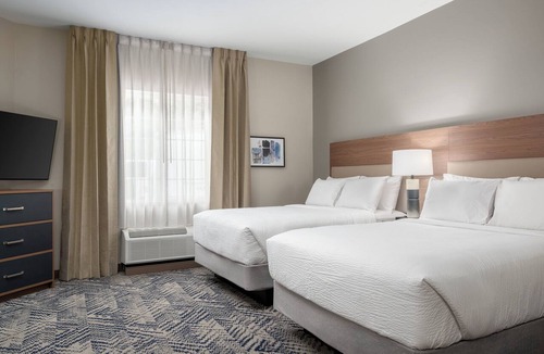 Mount Mourne Hotel | Candlewood Suites Mooresville/Lake Norman,NC by IHG