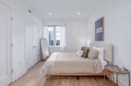Southeast Apartment | Capitol Hill Suites - Unit 9