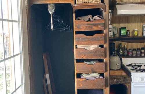 University District House | Captain's Quarters