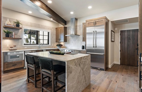 Tamarack Resort Condo | Captivating 5 BR Condo|Amazing views of Snowfront
