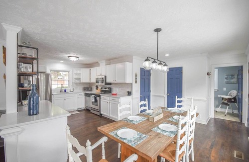 Olivia House | Carolina Lakes Family Home w/Pool, Kayaks & Dock!