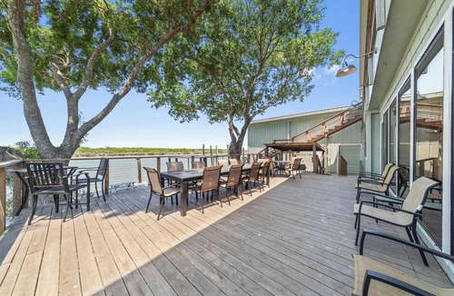 Rio Hondo House | Casa Arroyo Casita - Waterfront, Pier