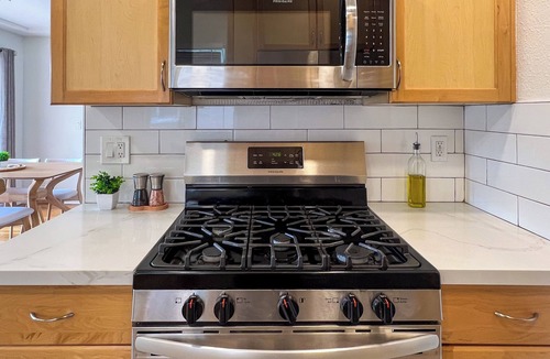 North Park House | Casa Küste - Your Boho Retreat in the Heart of San Diego! A/C, Games, WIFI