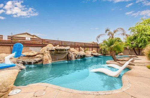 Paradise Valley Village House | Casa Royale