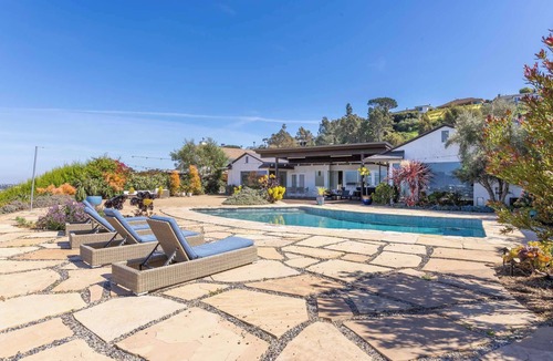 Baldwin Hills House | Casa Veronica by Oraklus