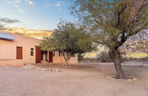 Marana House | Casita Alpina, occupancy near Saguaro NP