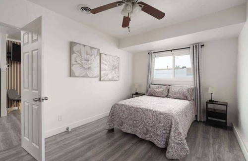Lemon Grove House | Casita Guest House Kitchenette 1 Free Parking!