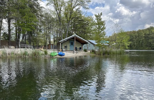 Jasonville Cottage | Castaway lake side canvas cottage scene