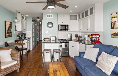 Galveston Condo | CDM 201 - Pier Paradise
