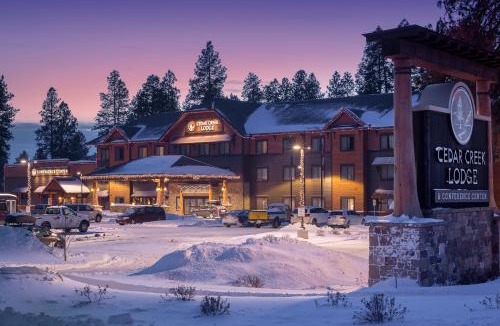 Columbia Falls Hotel | Cedar Creek Lodge & Conference Center