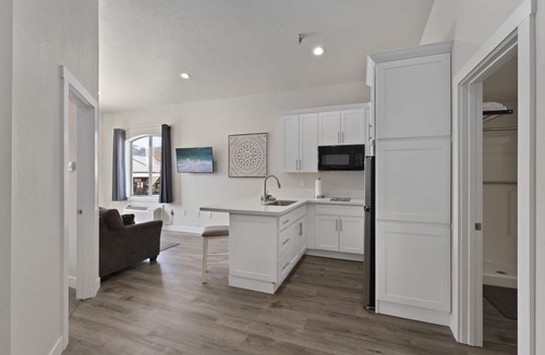 Sandpoint Hotel | Cedar Street Hotel and Suites