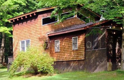 Penfield House | Cedarwood Lodge