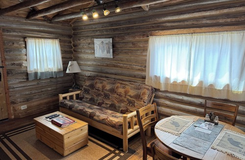 Melrose Cabin | Centennial Cabin -Beautiful Montana Mountain Views