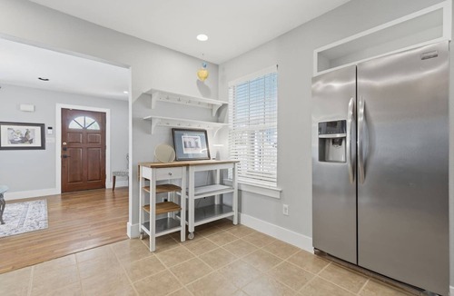 Brentwood House | Central Austin Family Retreat ❤️ Southern Charm | Walk to Coffee Shops