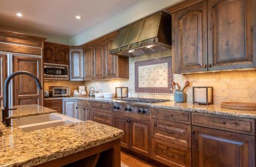 Ketchum House | Central Park Townhome 142B