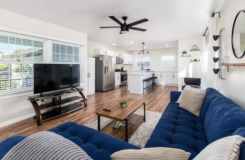 Valencia Park House | Central SD Home w/Private Backyard,Parking,W/D,A/C