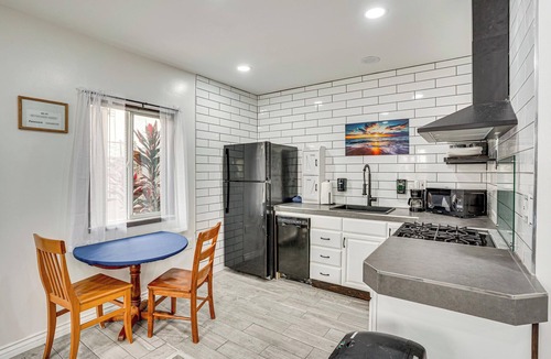 Huntington Beach Apartment | Central SoCal Hub! Studio Near Beach & Hospitals