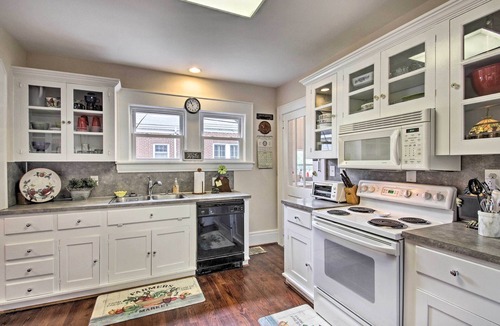 Wadesboro House | Central Wadesboro Home: Walk to Downtown Shops!
