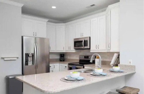 Folly Beach Condo | Charleston’s Folly! King Suite - Walk to Center St