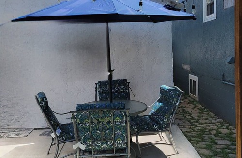Laramie House | Charming 1-bedroom house in lovely Laramie with AC