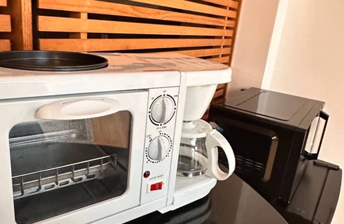 Kilbourne House | Charming 1-bedroom Private Lower LevelnPowel Dublin