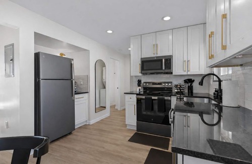 Eastpointe Apartment | Charming 1BR Getaway | Eastpointe