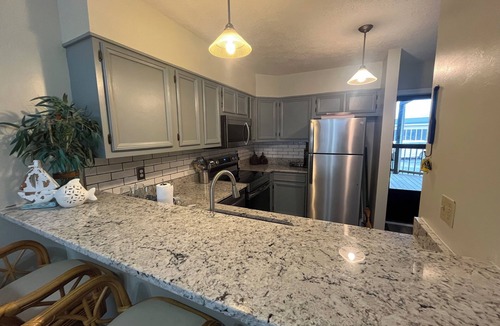 White Lake Condo | Charming, 1st floor, 2-bedroom condo in pleasant White Lake with WiFi, AC