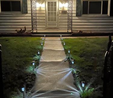 Cheyenne Apartment | Charming 2-Bedroom House for a Peaceful Getaway