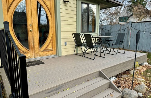 Hamilton House | Charming 2 bedroom, south side Hamilton home!