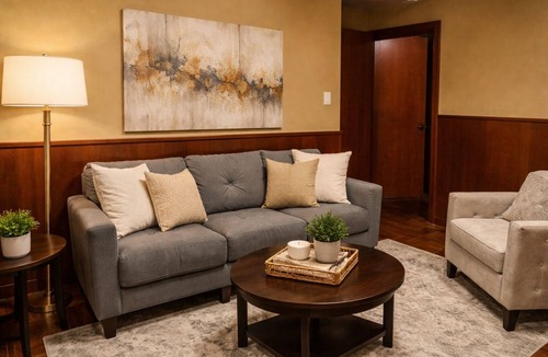 Beaumont House | Charming 2-bedroom with Extended Yard, delightful Beaumont
