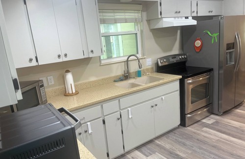 Port O Connor House | Charming 3-bedroom house in Port O'Connor. Relax after a day at beach or fishing