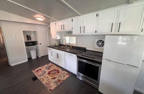 Plentywood House | Charming 3-bedroom house in Plentywood with game room and patio with BBQ.