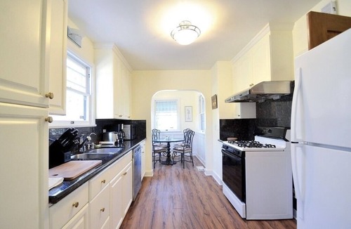 Pasadena House | Charming 3-bedroom house in marvelous San Marino with AC