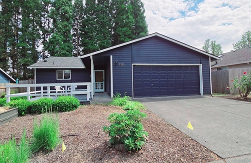 Beaverton House | Charming 3-bedroom house with King Bed in fabulous Beaverton