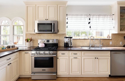 Rossmoyne House | Charming 3-bedroom house with AC and WiFi in gorgeous Glendale