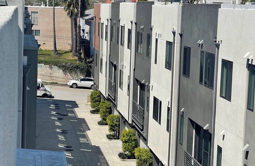Central San Pedro House | Charming 3-bedroom house in marvelous Los Angeles with WiFi, AC