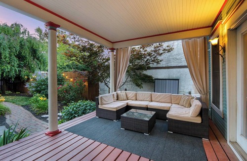 Weinland Park House | Charming 3BR w/Hot Tub + Garden | Near OSU + More