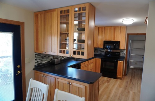 Aberdeen House | Charming 4-bedroom house with WiFi and gaming table in delightful Aberdeen