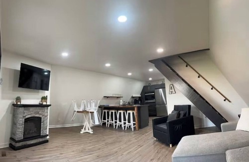 Union City House | Charming A Frame house with WiFi in Union City
