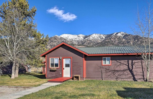 Alpine Northeast Apartment | Charming Alpine Apartment w/ Stunning Views!