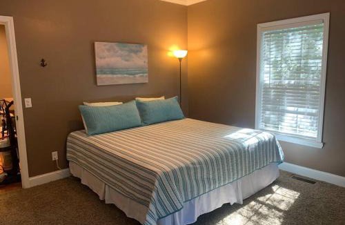 Counce House | Charming and Comfy Cabin in the Heart of Pickwick!