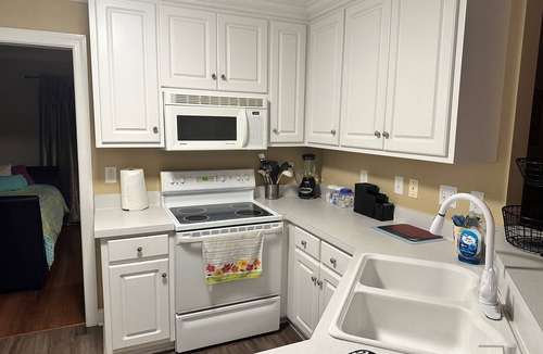 Winterville House | Charming Country Home — 1,400+ Sq Ft, Minutes from ECU Health